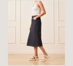 Stuart Weitzman Flat & Low Heel Sandals-CHANGE LOCATION
