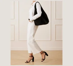 Stuart Weitzman HANDBAGS-CHANGE LOCATION
