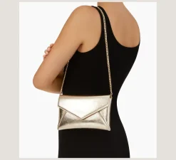Stuart Weitzman The Occasion Edit|HANDBAGS-CHANGE LOCATION